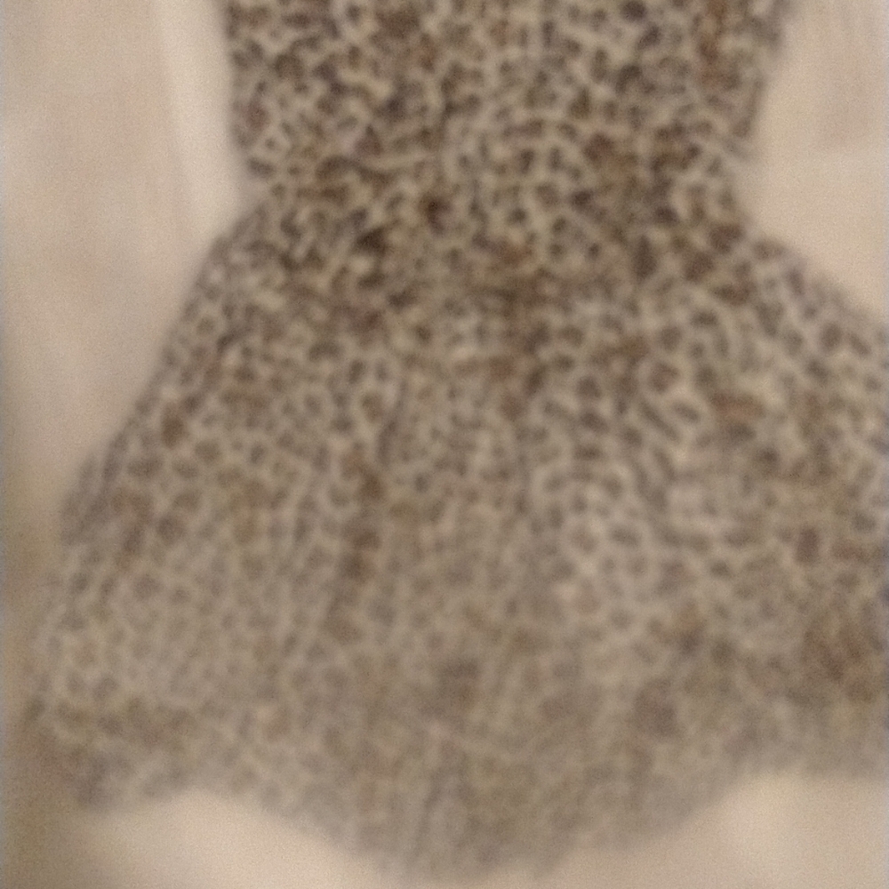 Super cute short mini dress‎ with adjustable straps - Picture 7 of 8